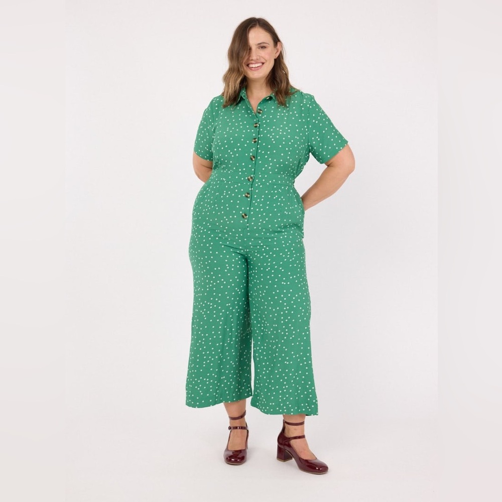 Joanie NWT Green Polka Dot Short Sleeve Jumpsuit